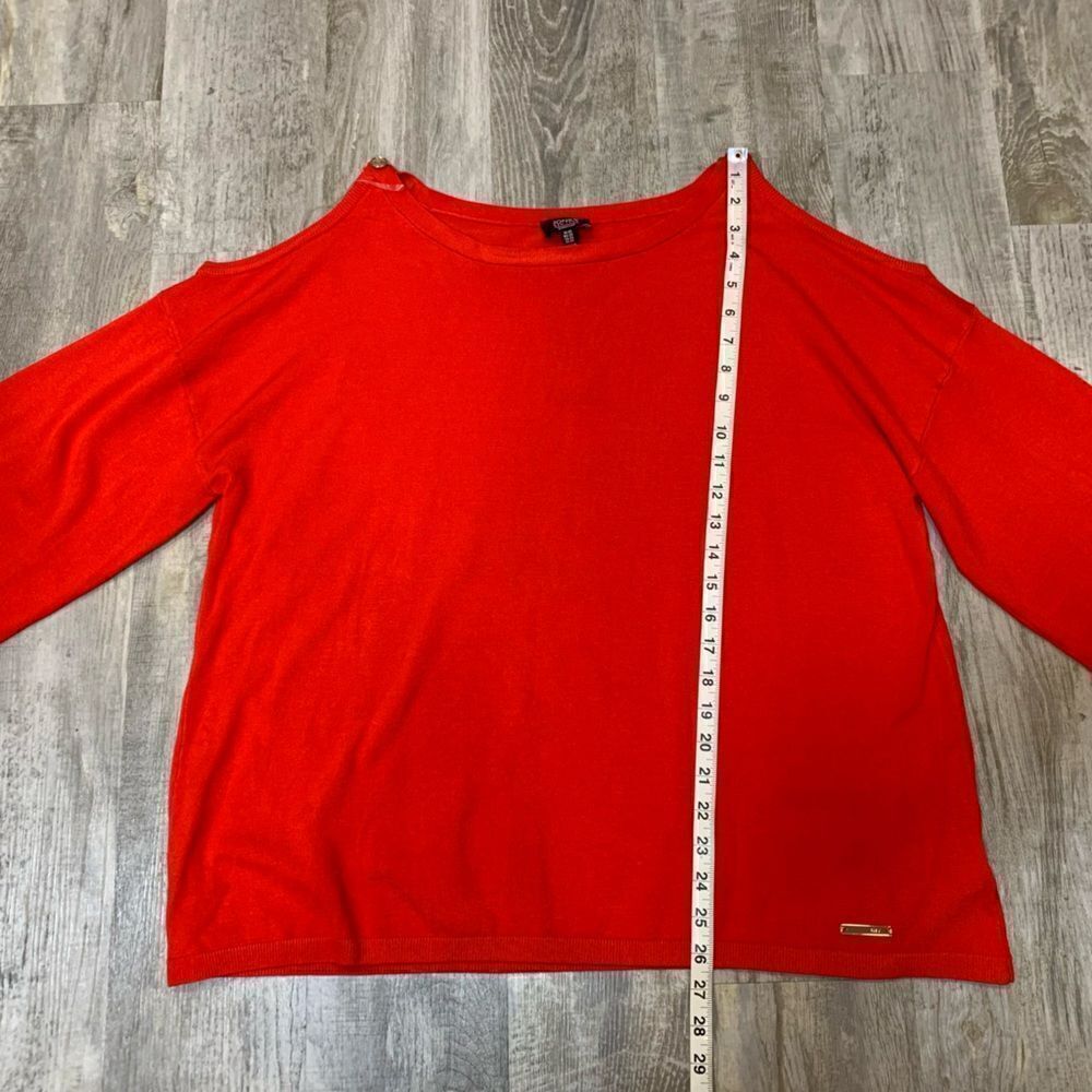 NWT Jones New York Red Long sleeve peep shoulder with gold bottom detai… - Picture 7 of 13
